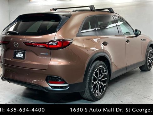 Certified 2025 MAZDA CX-70 Plug-In Hybrid w/ Premium Pkg AWD/4WD image 5
