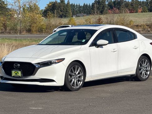 Used 2021 MAZDA MAZDA3 s image 8