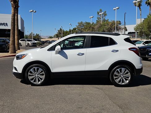 Certified 2018 Buick Encore Preferred FWD image 2