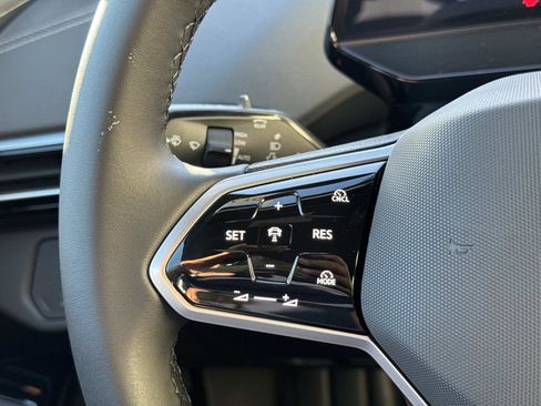 New 2026 Volkswagen ID.4 Pro image 17