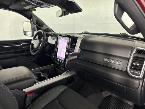 Certified 2025 RAM 1500 Big Horn AWD/4WD image 38