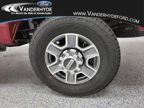 New 2026 Ford F350 Lariat w/ Lariat Premium Package image 5