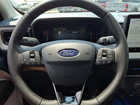 New 2026 Ford Maverick XLT w/ XLT Luxury Package FWD image 16