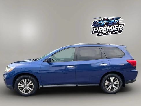 Used 2018 Nissan Pathfinder SL w/ Cargo Package FWD image 3