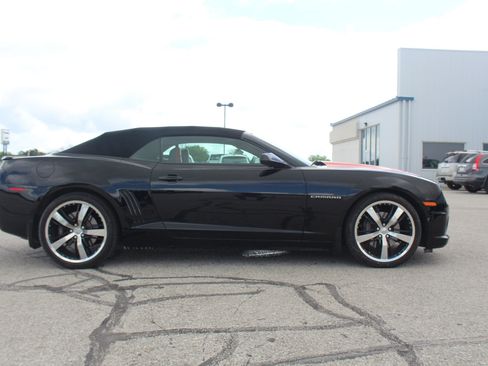 Used 2011 Chevrolet Camaro SS RWD image 4