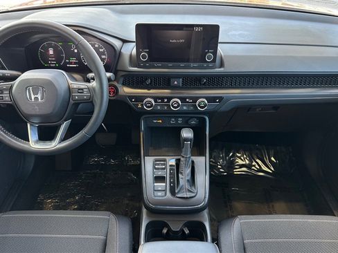 Used 2025 Honda CR-V Sport image 18