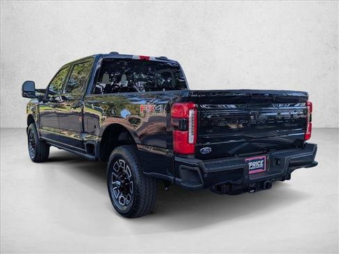 Used 2025 Ford F350 Platinum w/ FX4 Off-Road Package AWD/4WD image 7