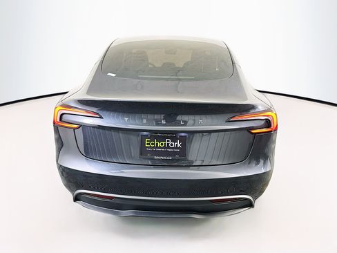 Used 2024 Tesla Model 3 image 7