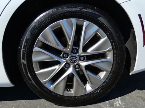 Used 2023 Toyota Mirai w/ Advanced Technology Package image 19