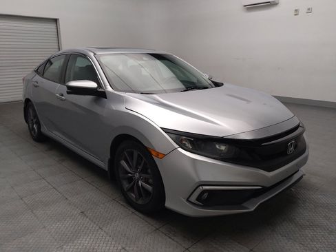 Used 2020 Honda Civic EX image 13