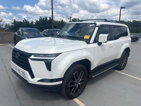Used 2026 Lexus GX 550 w/ Accessory Package (ZB) AWD/4WD image 1