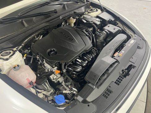 Used 2025 Hyundai Sonata SEL image 11