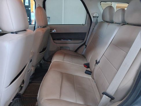 Used 2010 Ford Escape 4WD Hybrid image 10