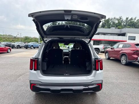 Used 2026 Kia Sorento SX Prestige w/ Olive Brown Leather Package AWD/4WD image 20
