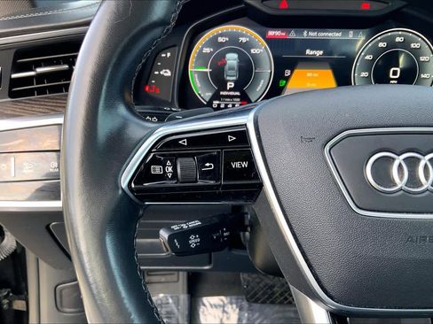 Used 2021 Audi A7 e Prestige w/ Prestige Package image 23