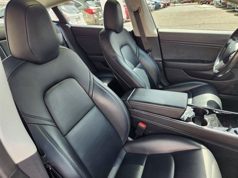 Used 2018 Tesla Model 3 Long Range RWD image 8