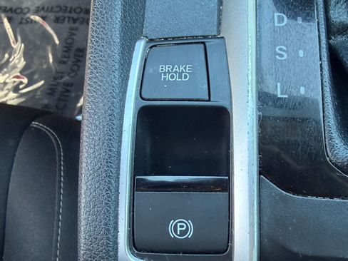 Used 2018 Honda Civic LX image 22