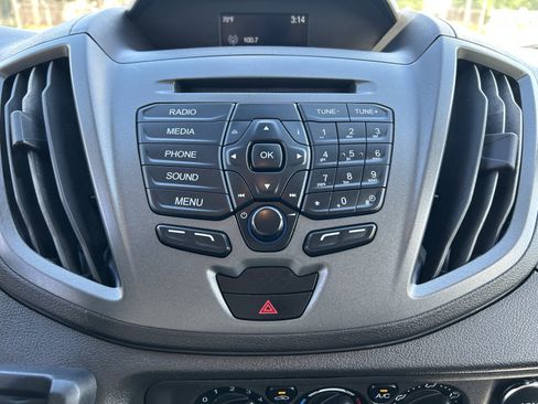 Used 2019 Ford Transit 150 XL RWD image 19