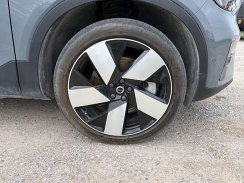 Used 2023 Volvo C40 P8 Recharge Ultimate w/ Protection Package Premier AWD/4WD image 9