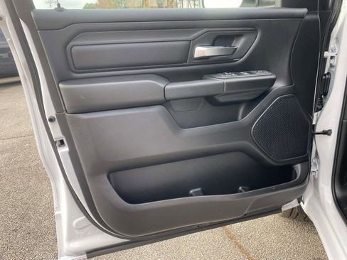 New 2026 RAM 1500 Express image 15