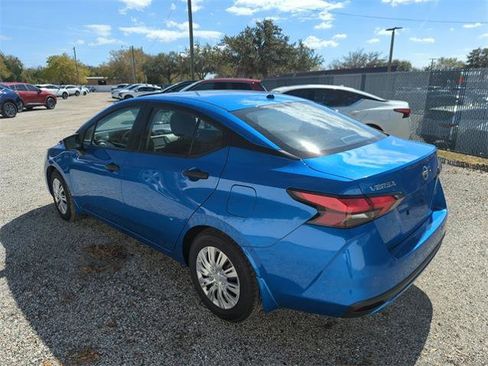 Certified 2023 Nissan Versa S w/ Trunk Package image 3
