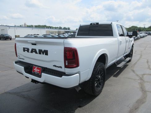 Used 2026 RAM 3500 Limited AWD/4WD image 6