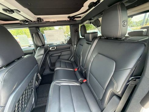 New 2026 Ford Bronco Badlands AWD/4WD image 15