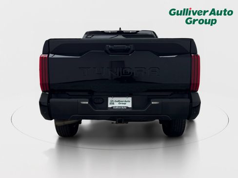 Used 2022 Toyota Tundra SR5 w/ Convenience Package RWD image 7