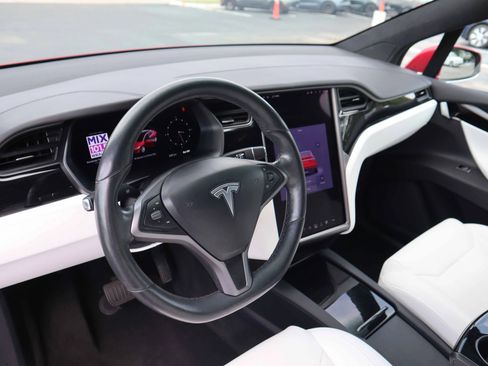 Used 2019 Tesla Model X Long Range AWD/4WD image 21