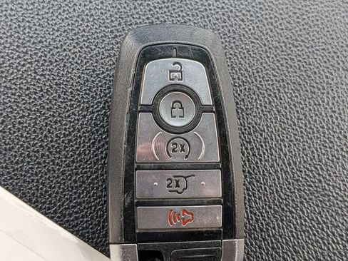 Used 2024 Ford Expedition Max XLT RWD image 29