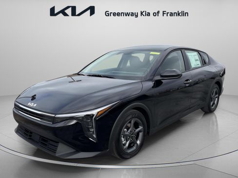 New 2025 Kia K4 LXS image 3