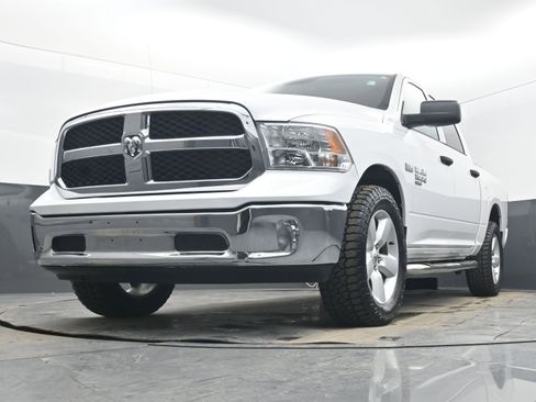 Used 2020 RAM 1500 Tradesman w/ Tradesman SXT Package image 19
