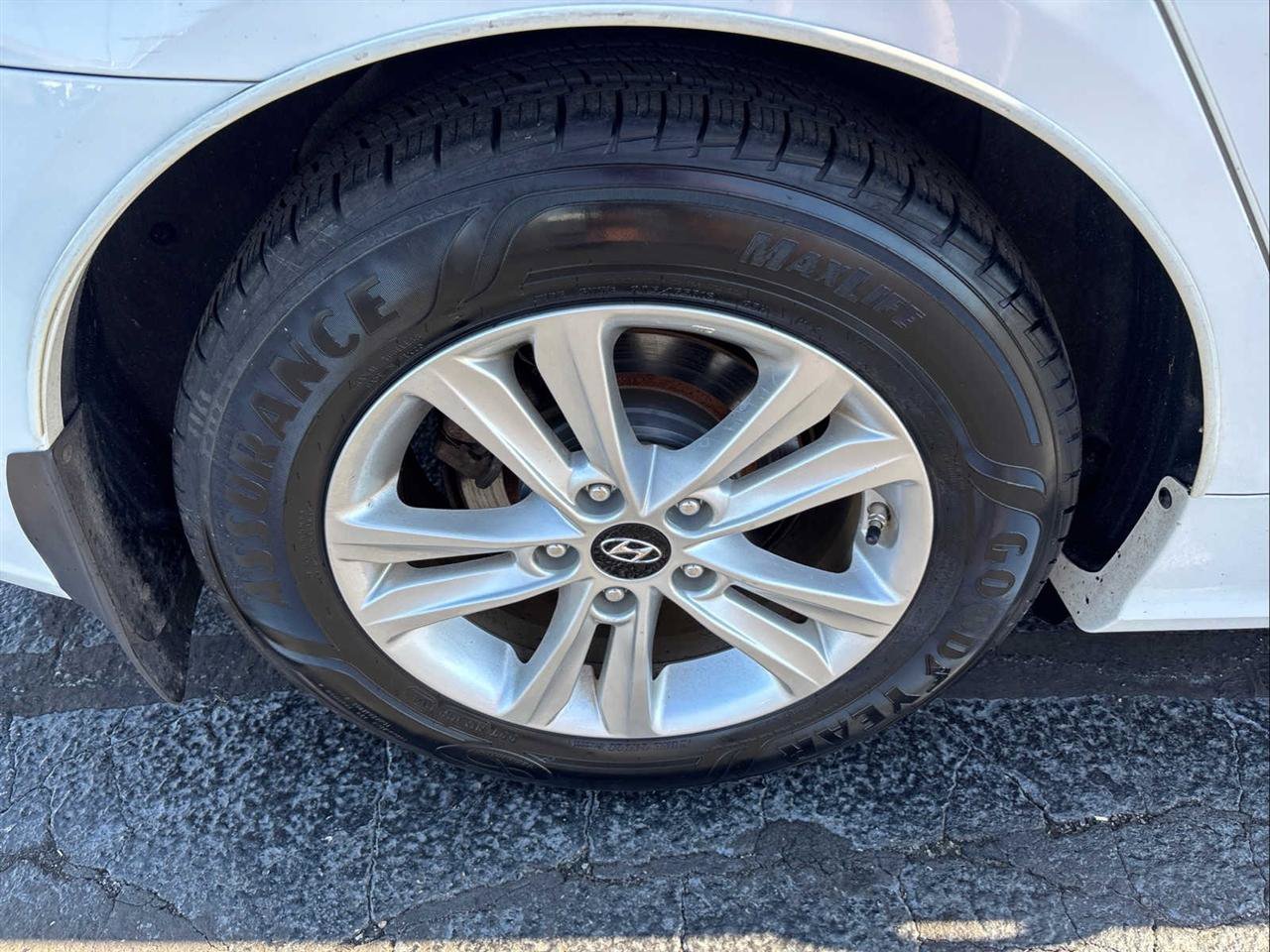 Used 2013 Hyundai Sonata GLS w/ Popular Equipment Pkg FWD image 18