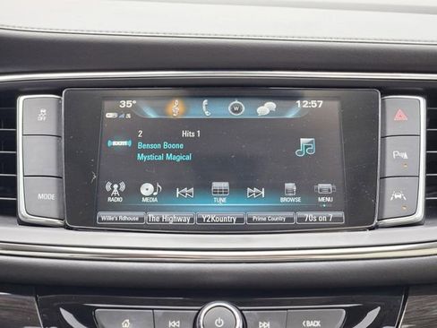 Used 2019 Buick Enclave Premium w/ Experience Buick Package image 22