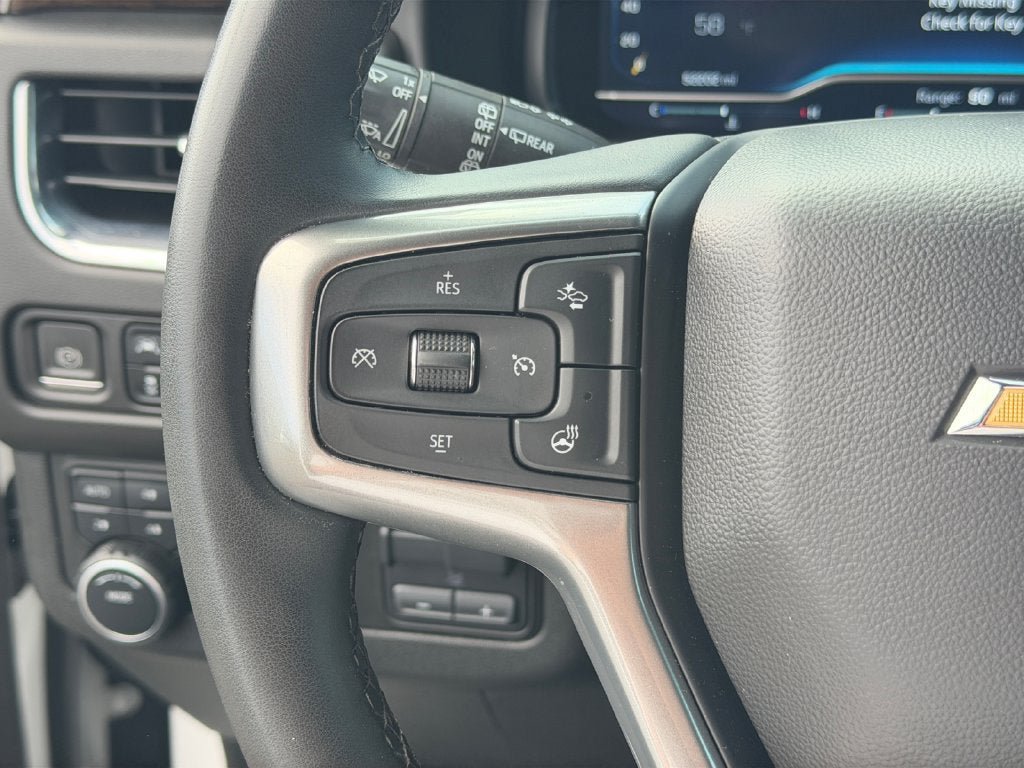 Used 2023 Chevrolet Tahoe Premier w/ Premium Package AWD/4WD image 16