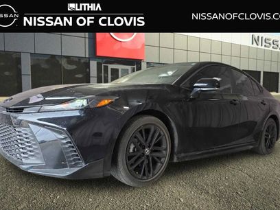 Used 2025 Toyota Camry SE w/ Convenience Package