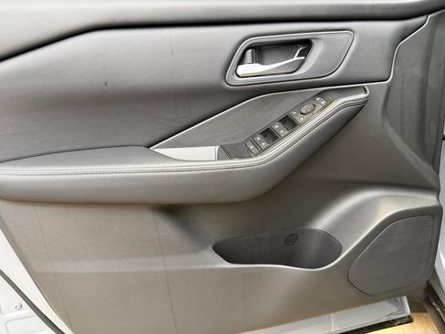 New 2026 Nissan Rogue SV image 20