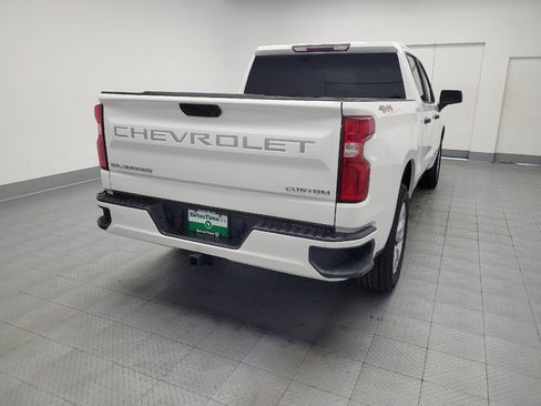 Used 2020 Chevrolet Silverado 1500 Custom w/ Custom Value Package AWD/4WD image 7