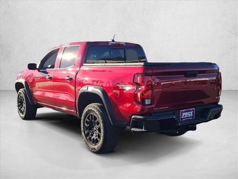 Used 2023 Chevrolet Colorado Trail Boss w/ Technology Package image 7