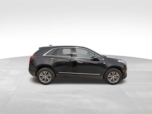 Certified 2022 Cadillac XT5 Premium Luxury image 5