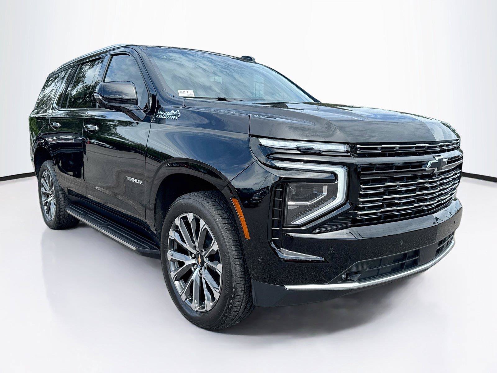 Used 2025 Chevrolet Tahoe High Country AWD/4WD image 7