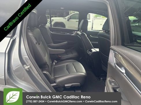 Used 2022 Cadillac XT6 Sport w/ Technology Package AWD/4WD image 36