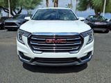 Certified 2022 GMC Terrain SLT w/ Tech Package image 2