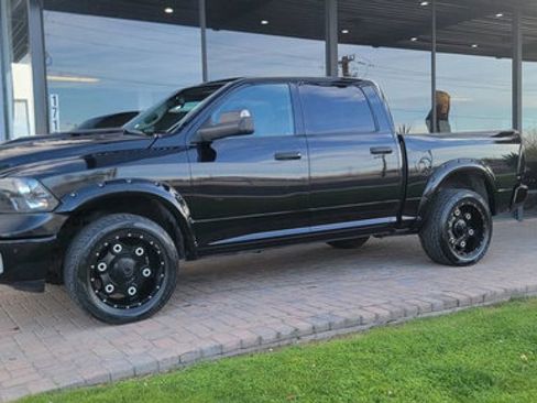 Used 2014 RAM 1500 Laramie Longhorn w/ Convenience Group image 2