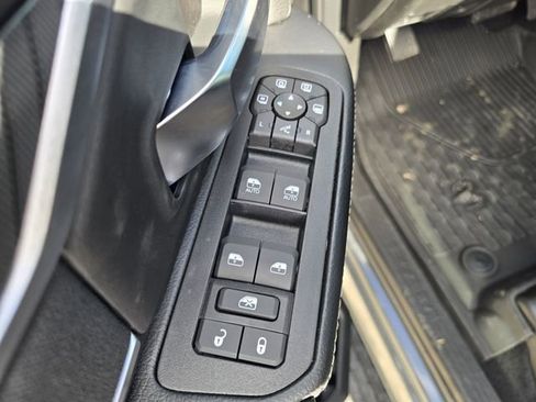 New 2026 RAM 2500 Big Horn AWD/4WD image 14