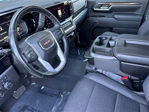 Used 2024 GMC Sierra 2500 SLE w/ Remote Start Package image 10