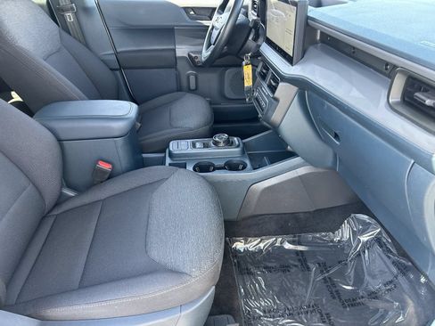 Used 2025 Ford Maverick XL w/ Equipment Group 102A AWD/4WD image 14