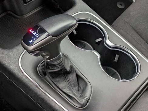 Used 2020 Dodge Durango SXT AWD/4WD image 27
