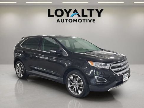 Used 2015 Ford Edge Titanium w/ Equipment Group 301A FWD image 7
