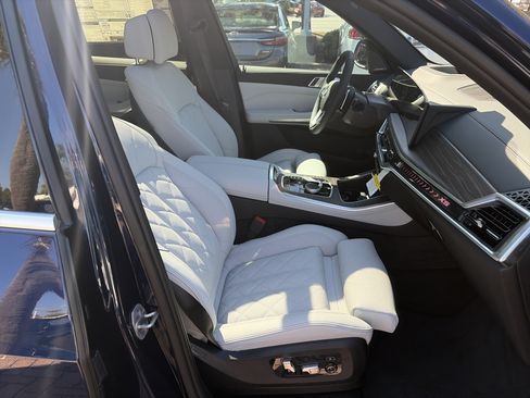 Used 2026 BMW X5 xDrive40i AWD/4WD image 15